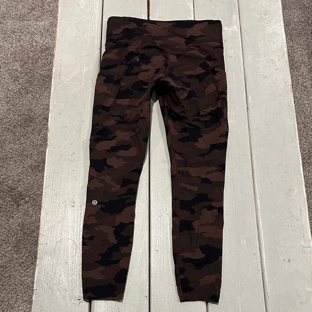 lululemon athletica Brown & Black Camo Leggings
